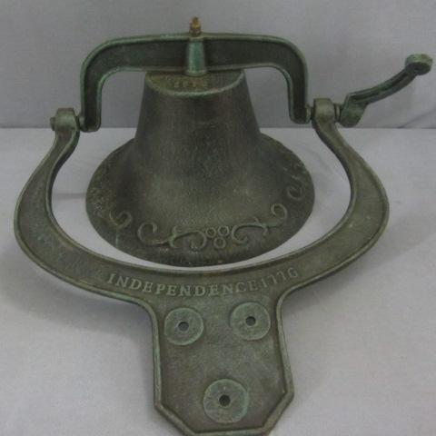 lot 1 image: Cast Iron Bell
