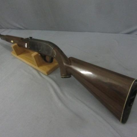 lot 106 image: Remington Mohawk Brown 22cal