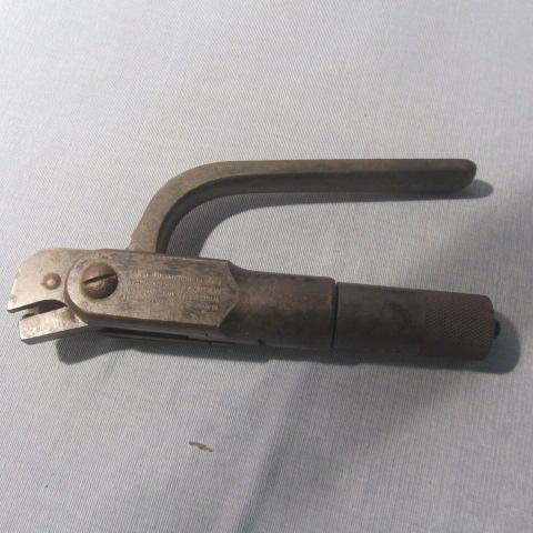lot 116 image: Antique Bullet Reloader - 1894 Rifle