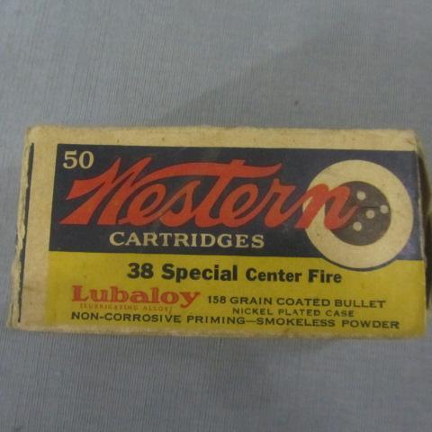 lot 138 image: Western 38 Spec Box & Shells