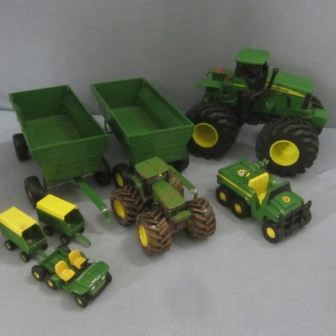 lot 16 image: John Deere Toys