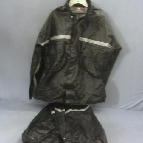 lot 20 image: Nelson Rigg Rain Suit