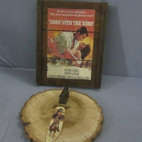 lot 236 image: John Wayne Replica Knife, GWTW