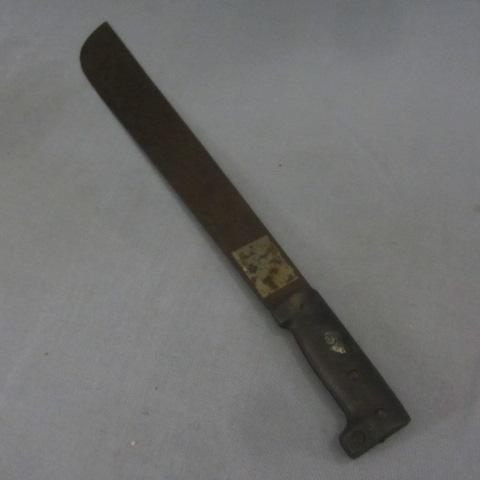 lot 239 image: Vintage Machete
