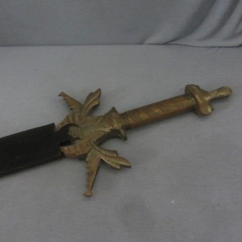 lot 246 image: Sword Of Revenge