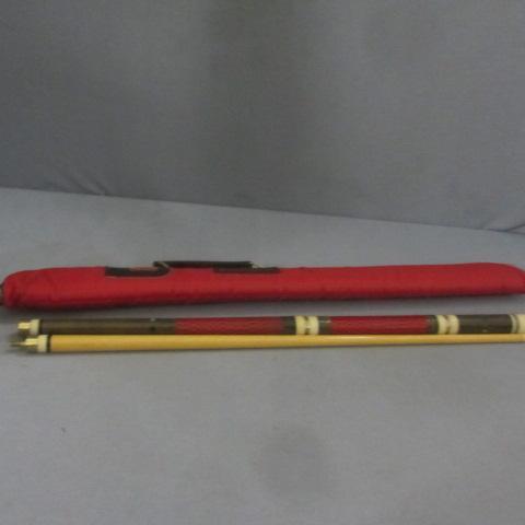lot 248 image: Adjustable Pool Cue, Case