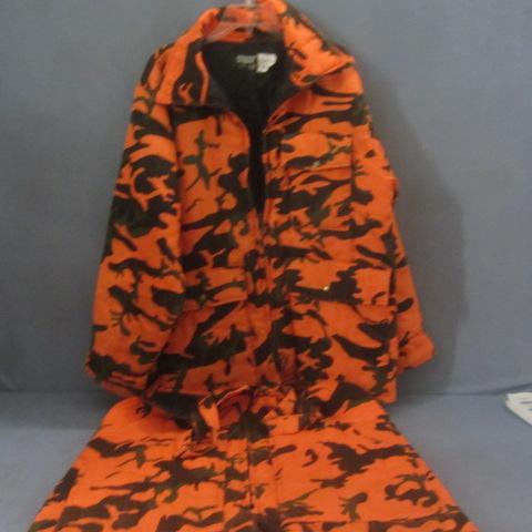 lot 253 image: Insulated Bibs & Parka