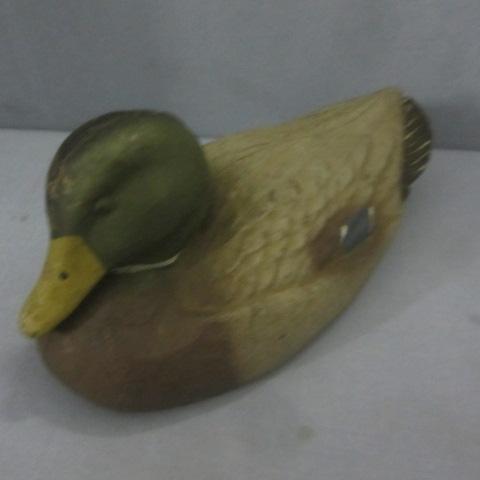 lot 262 image: Paper Mache Duck Decoy