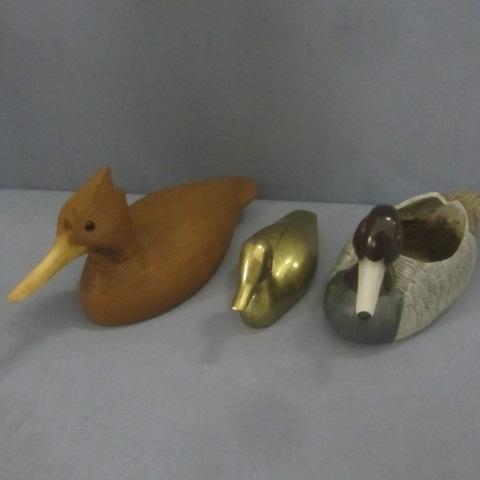 lot 268 image: Hen Wood Duck Decoy, Brass & Porcelain