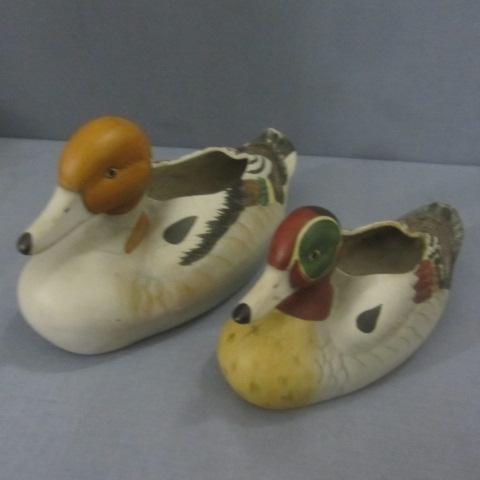 lot 269 image: Duck Planters
