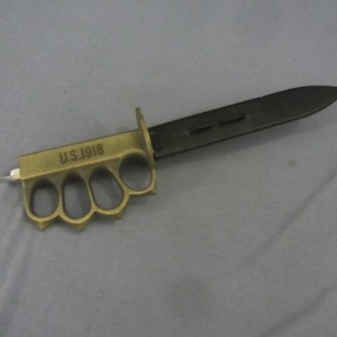 lot 307 image: Replica Trench Knife