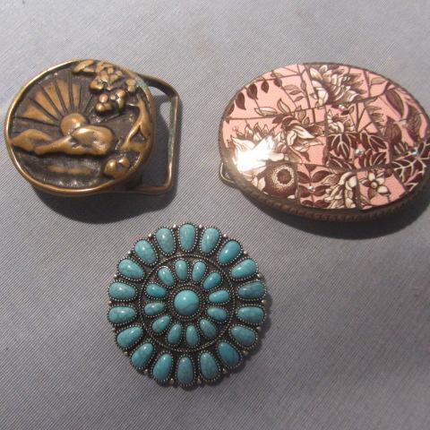lot 318 image: Turquoise, Western Belt Buckles