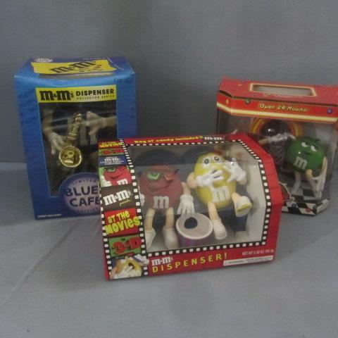 lot 389 image: M&M Candy Dispensers