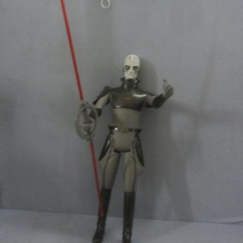 lot 404 image: Star Wars Action Figure