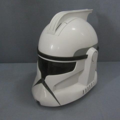 lot 416 image: Star Wars Helmet