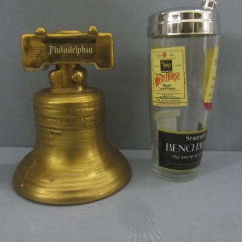 lot 46 image: Bourbon Shaker, Decanter