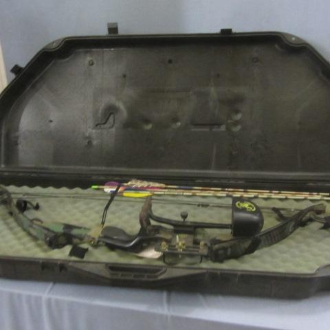 lot 54 image: PSE Elite Bow & Hard case