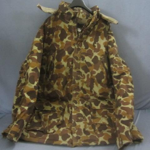 lot 59 image: Cabelas Parka