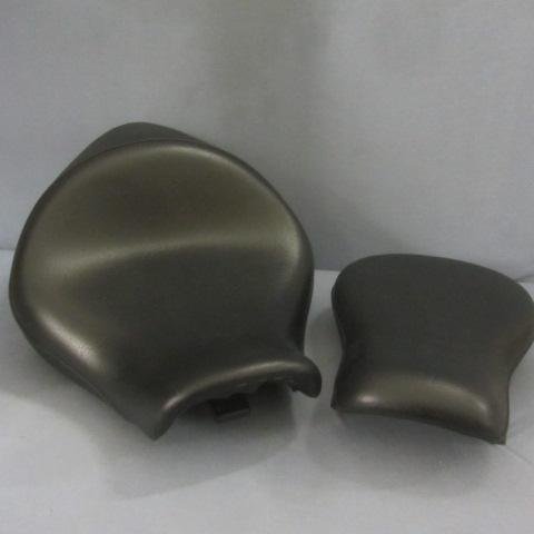 lot 6 image: Honda Motorcycle Seats