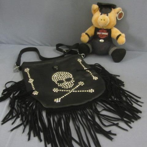lot 7 image: Harley Black Leather Purse, Hog