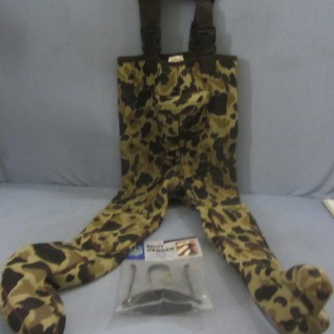 lot 85 image: Neoprene Waders