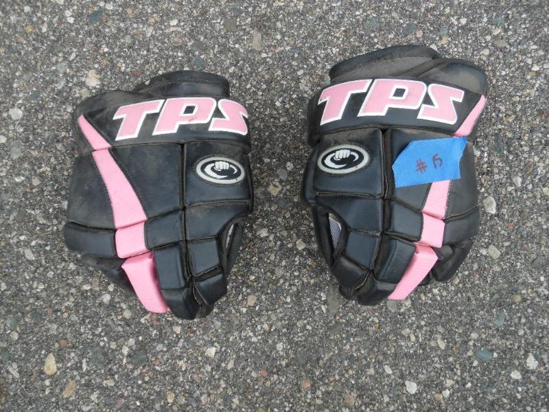 Hockey Gloves
