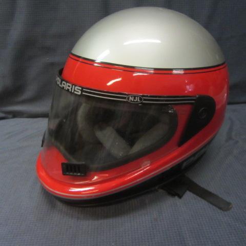 lot 31 image: Polaris Helmet