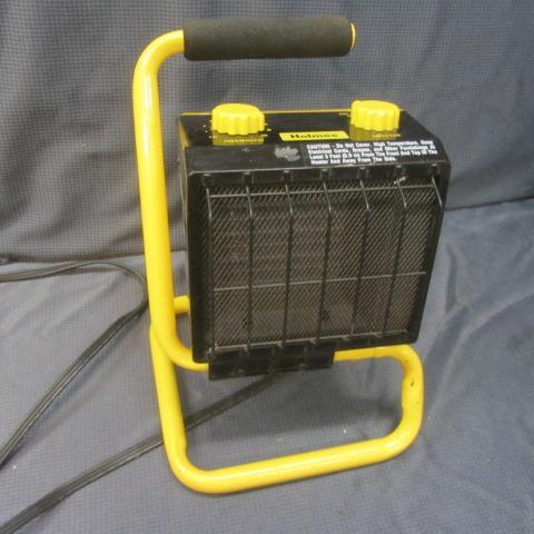lot 34 image: Holmes Heater