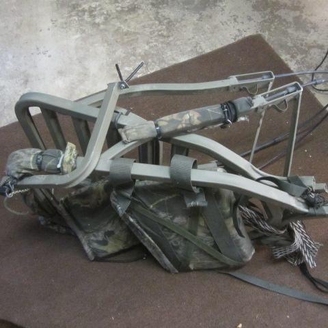 lot 7 image: Summit Climbing Stand