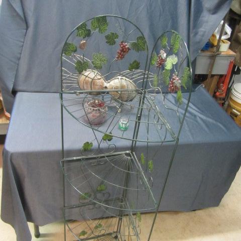 lot 78 image: Corner Wire Stand, Kissing Fish
