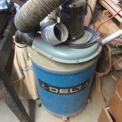 lot 101 image: Delta Dust Collector