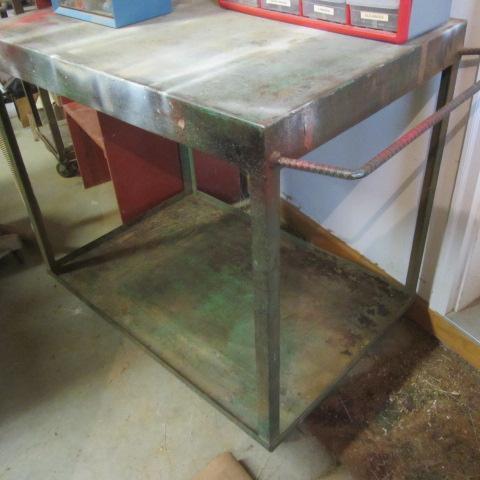 lot 109 image: Shop Cart