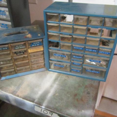 lot 115 image: Shop Organizers & Hardware
