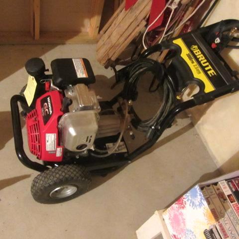lot 12 image: Brute Pressure Washer