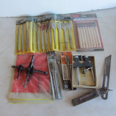 lot 130 image: Mini Chisel Set, Wood Bits, Circle Cutter, Trammel Points