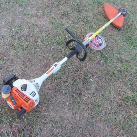 lot 190 image: Stihl String Trimmer