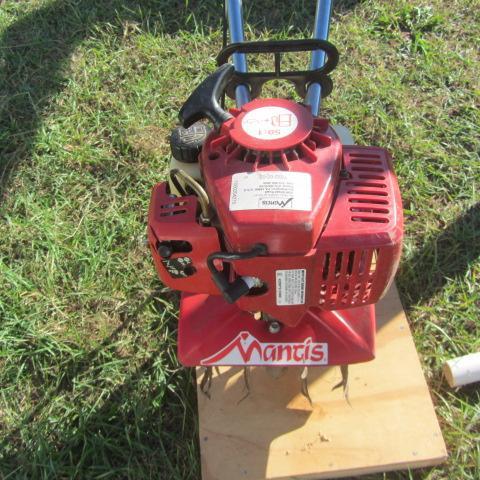 lot 199 image: Mantis Mini Tiller