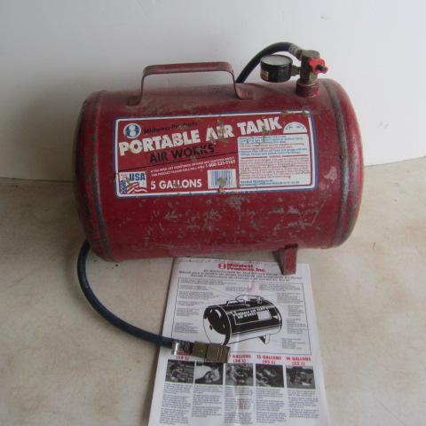 lot 245 image: Portable Air Tank