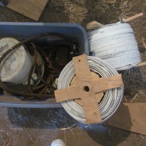 lot 259 image: Fence Tape & Smooth Wire