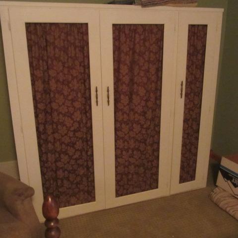 lot 26 image: Three Door Storage Cabinet