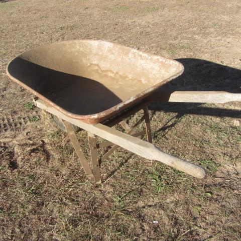 lot 276 image: Wheelbarrow