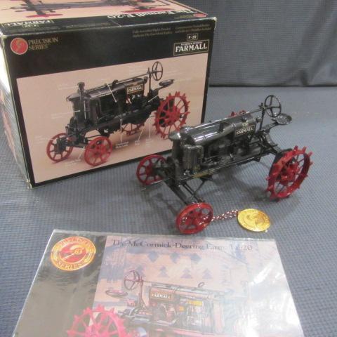lot 302 image: Farmall F-20 Toy Tractor