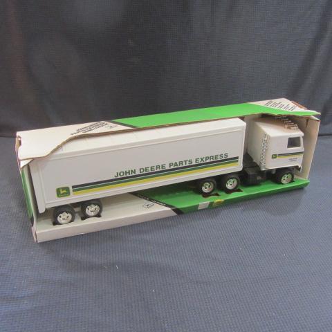 lot 315 image: JD Parts Express Semi Truck