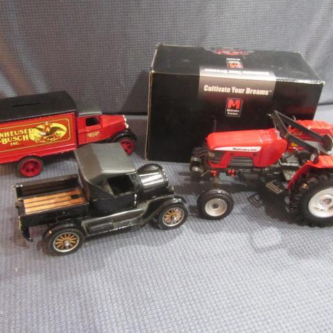 lot 331 image: Mahindra, Model T & Hawkeye Banks