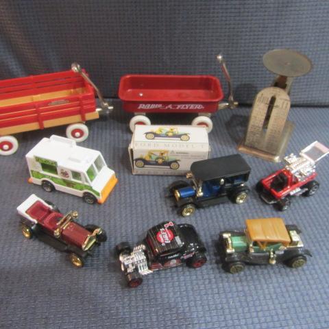 lot 337 image: Mini Coaster Wagons, Hot Wheels