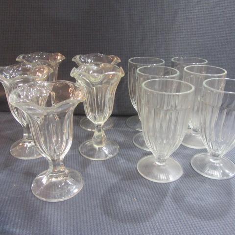lot 382 image: Sundae & Malt Glasses