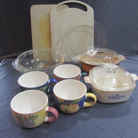 lot 390 image: Corning & Fire King Casseroles