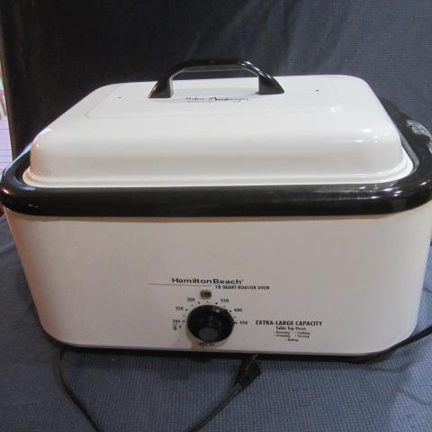 lot 402 image: Hamilton Beach 18qt Roaster