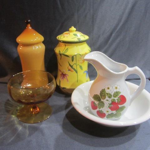 lot 423 image: Amber Glass, McCoy Pitcher & Bowl