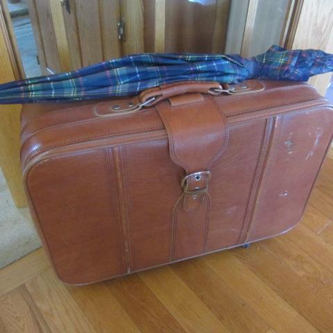lot 449 image: Soft Side Suitcase, Umbrella